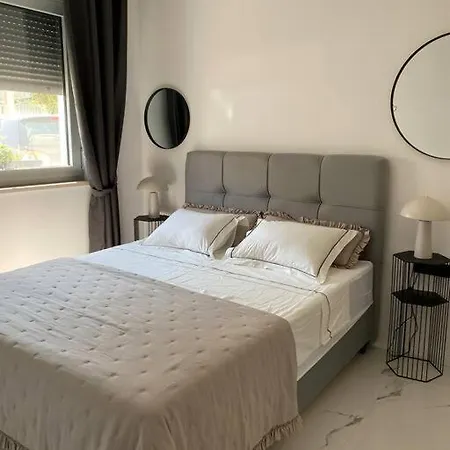 Apartment Apartman Una *